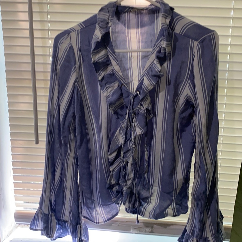 Altar blouse nice color good condition